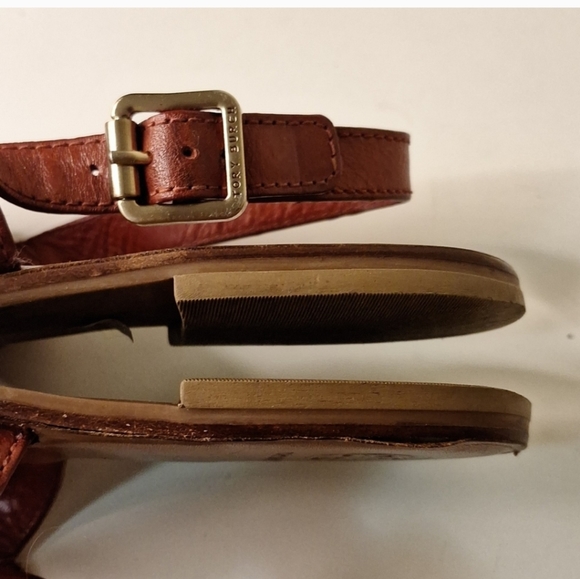 Tory Burch Fletcher Rust Red Flat Sandal Shoe Rare Find found mostly in wedge - Picture 11 of 11